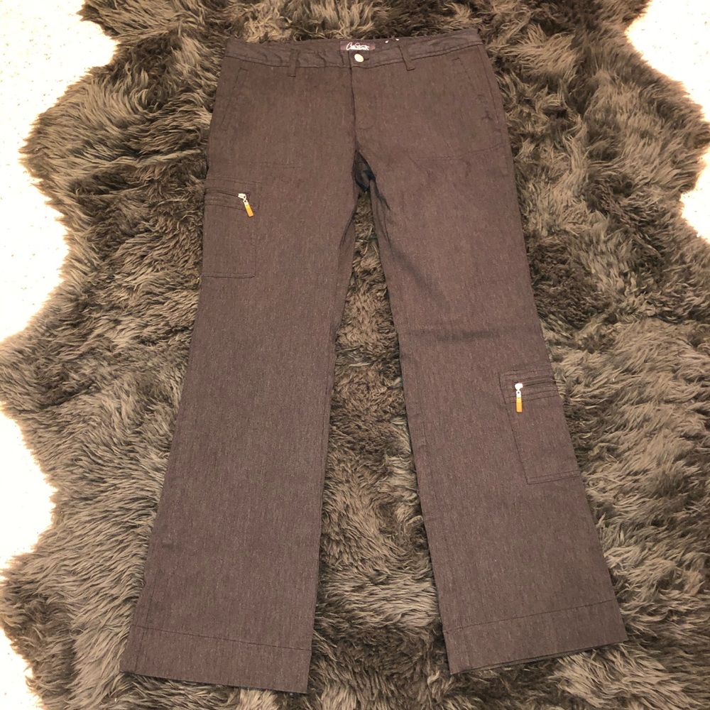 Preloved city streets Pants B12